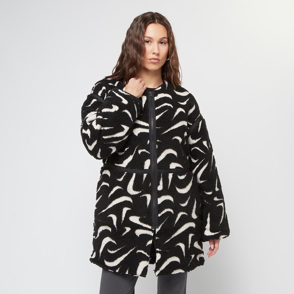 Nike special edition faux faur animal print long coat jacket sherpa